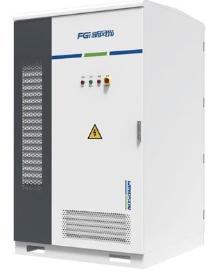 Buen precio IP54 Sistema de almacenamiento de energía comercial e industrial Refrigeración de líquidos Alta seguridad en línea