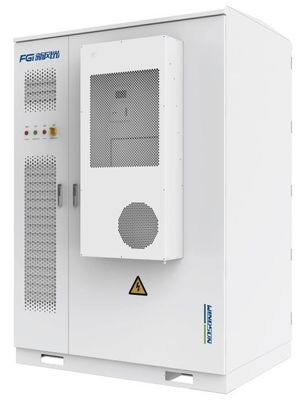 Buen precio Sistema de almacenamiento de energía comercial e industrial ESS 400V IP54 en línea